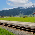 Haus Am Bach 度假居 *