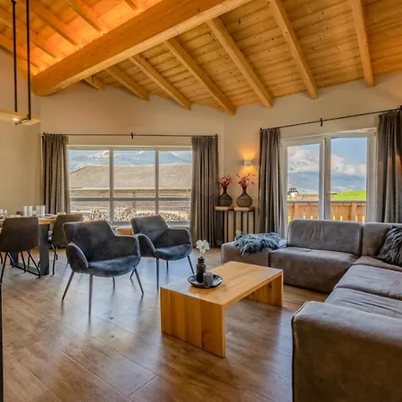 別荘 Haus Am Bach カプルーン