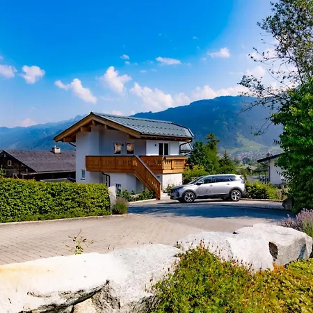 Haus Am Bach * 卡普伦