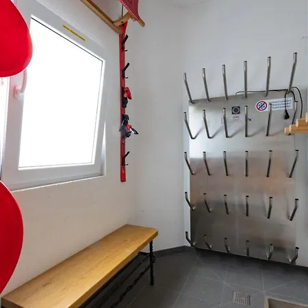 別荘 Haus Am Bach カプルーン