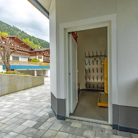 Haus Am Bach Капрун